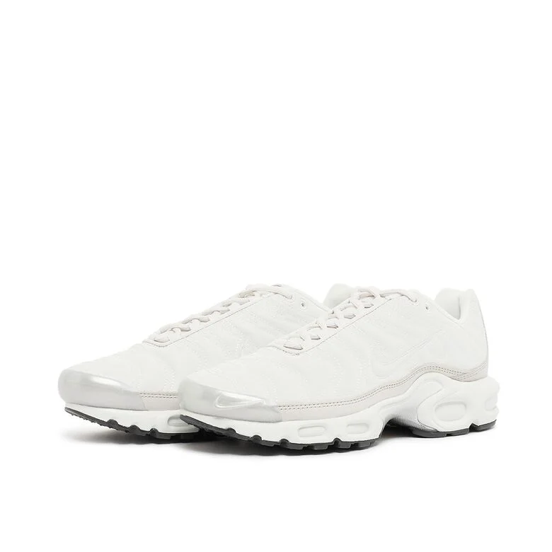 NIKE Wmns Air Max Plus 