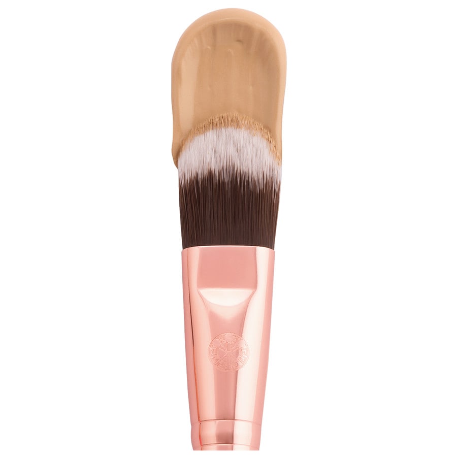 E103 / Foundation Brush - Black