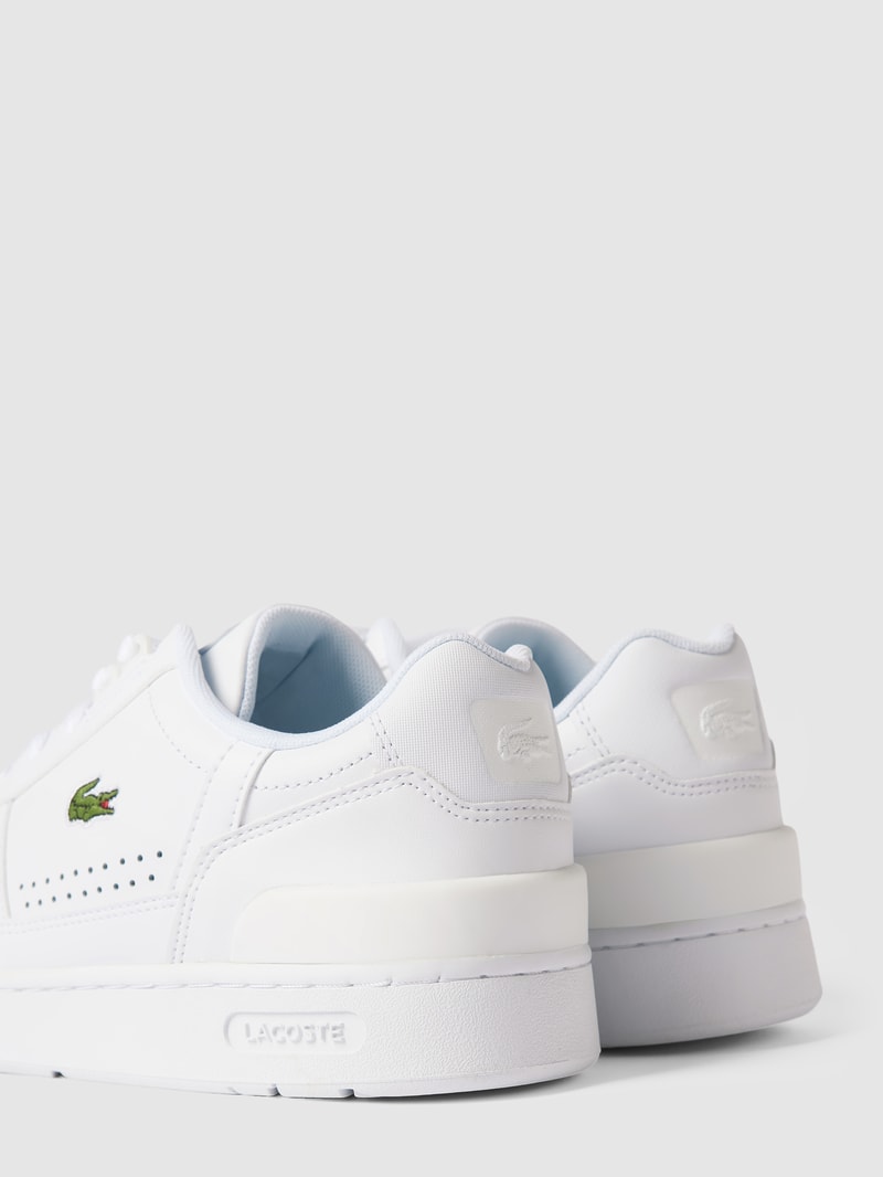Sneaker mit Label-Details in weiß