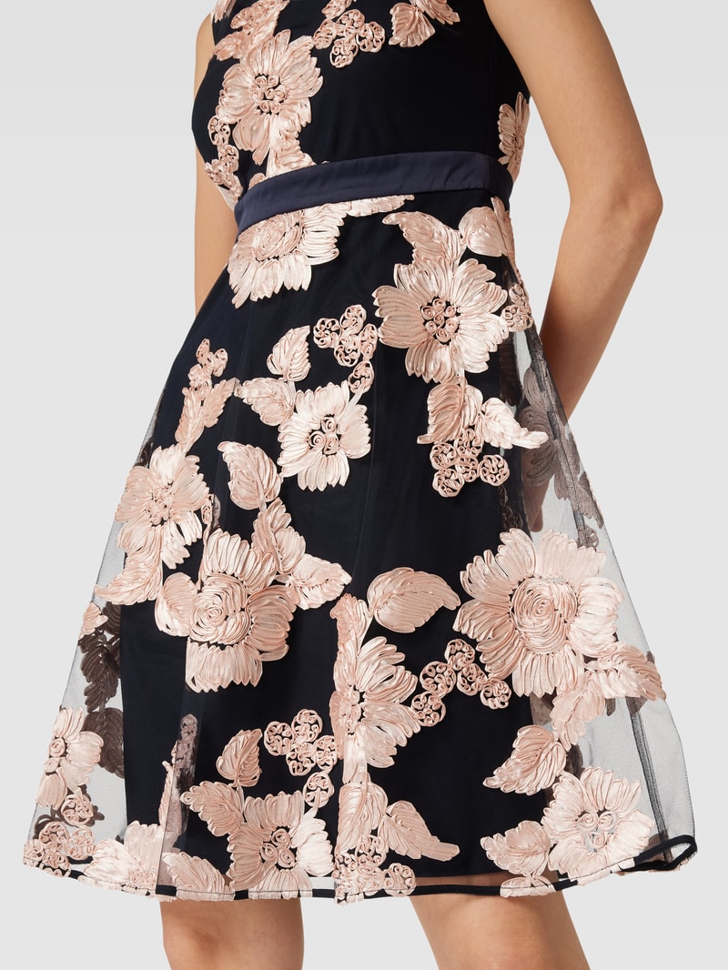 Cocktailkleid mit Taillenpasse in marineblau meliert