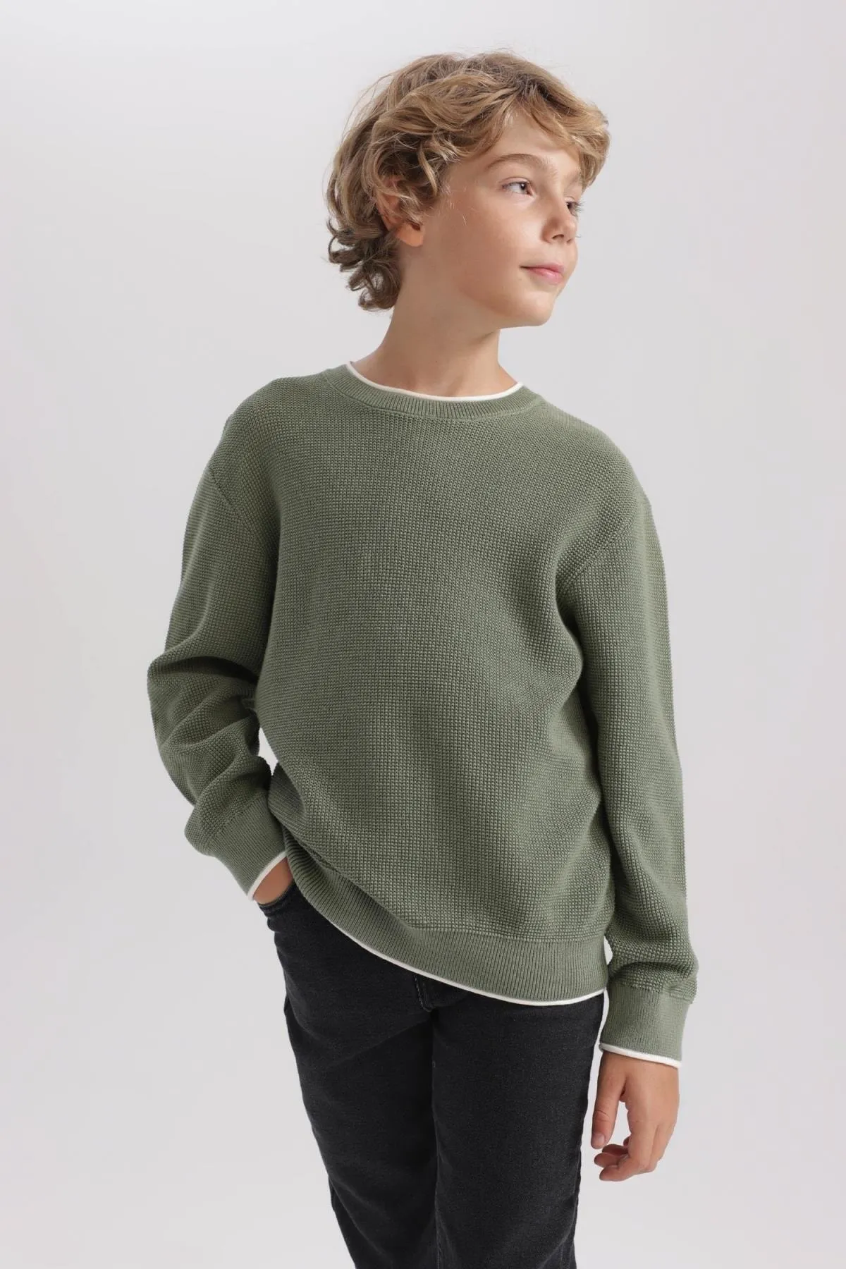 DeFacto  Rundhalspullover für Jungen U8991a623wn