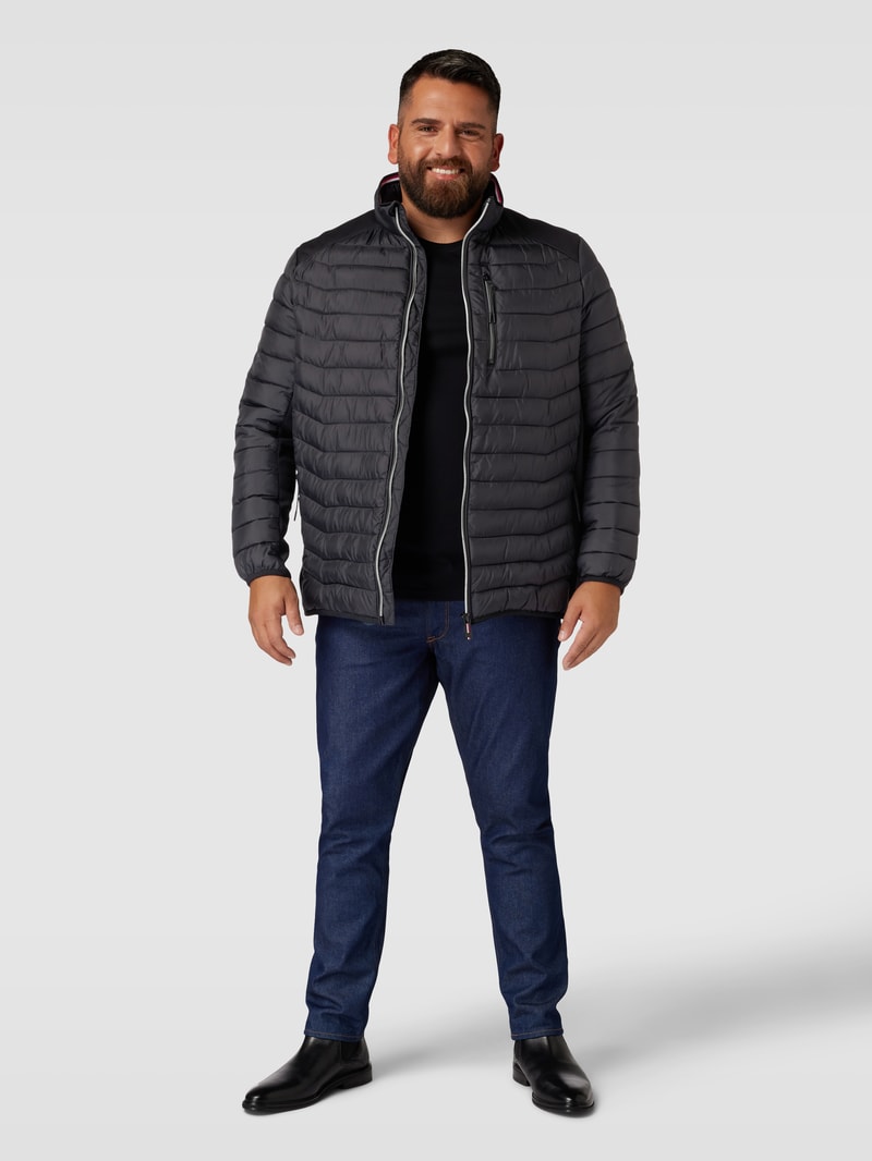 PLUS SIZE Steppjacke mit Stehkragen Modell 'Hybrid' in schwarz