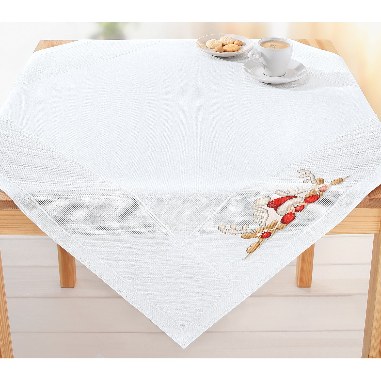 Stickmitteldecke, weiß