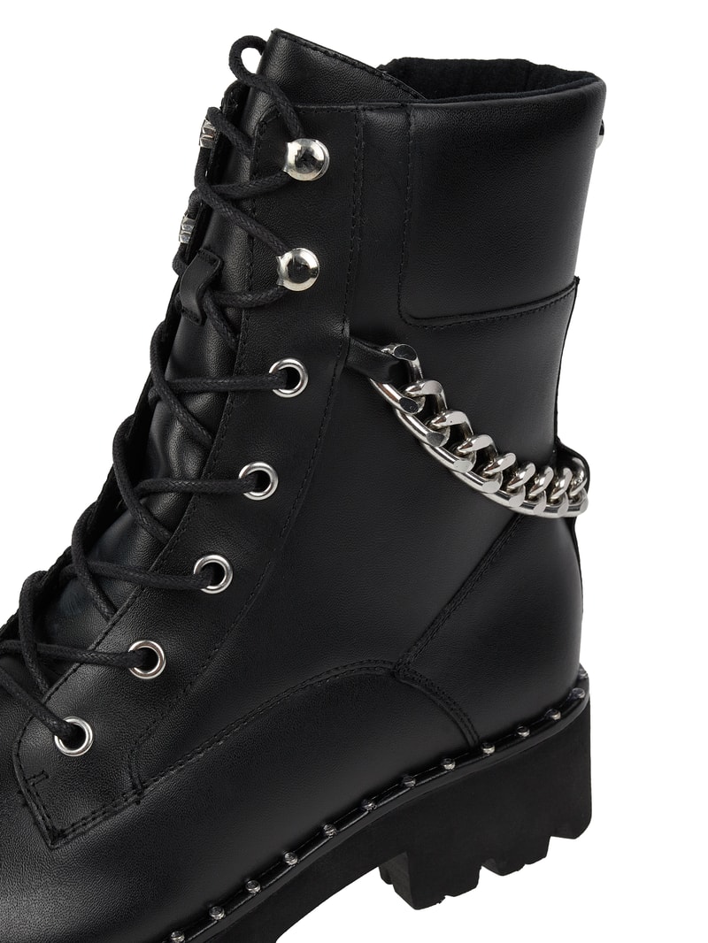 Boots aus Leder Modell 'Gandaria' in schwarz