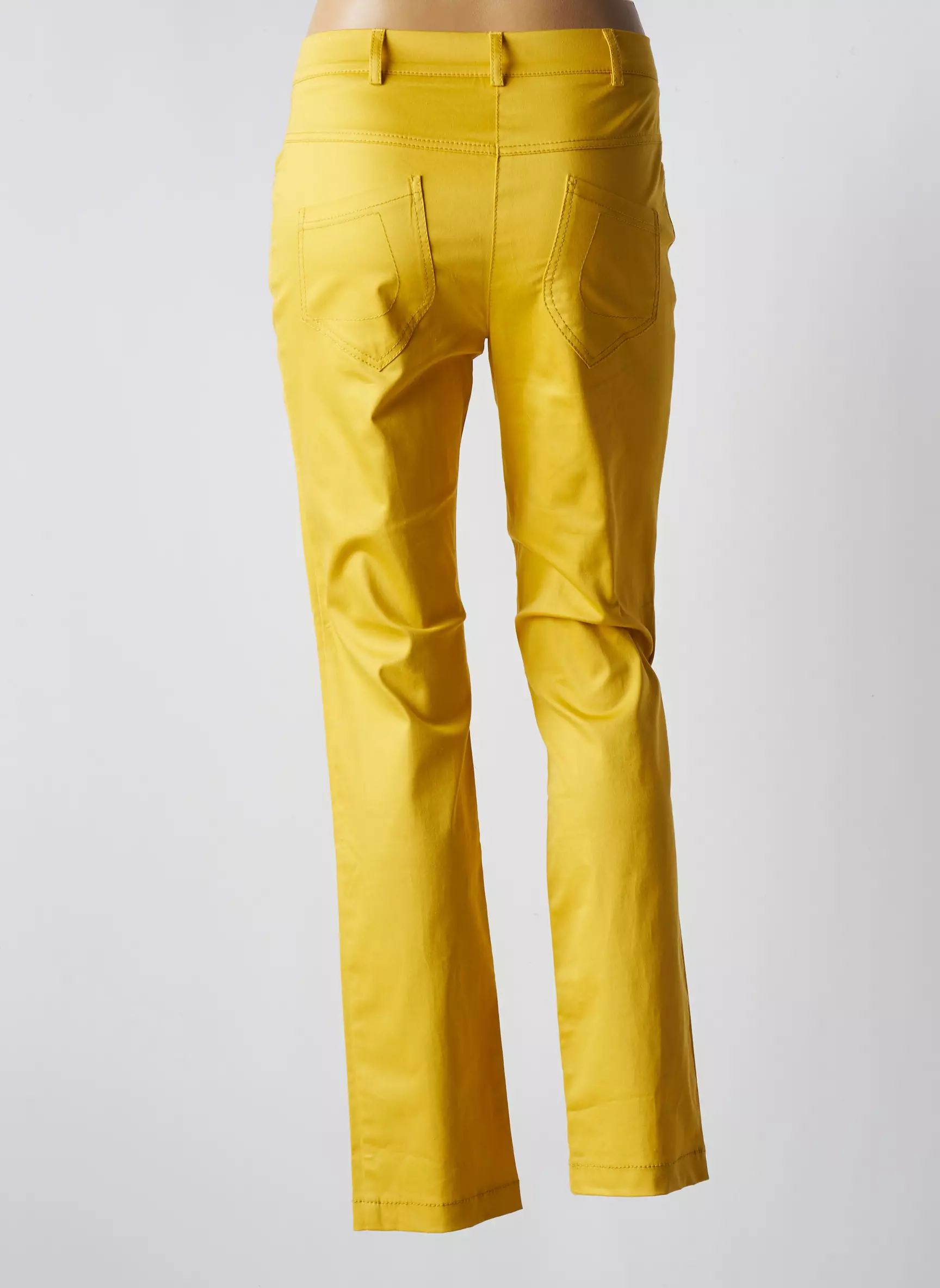 O K S Pantalons Droits Femme couleur jaune