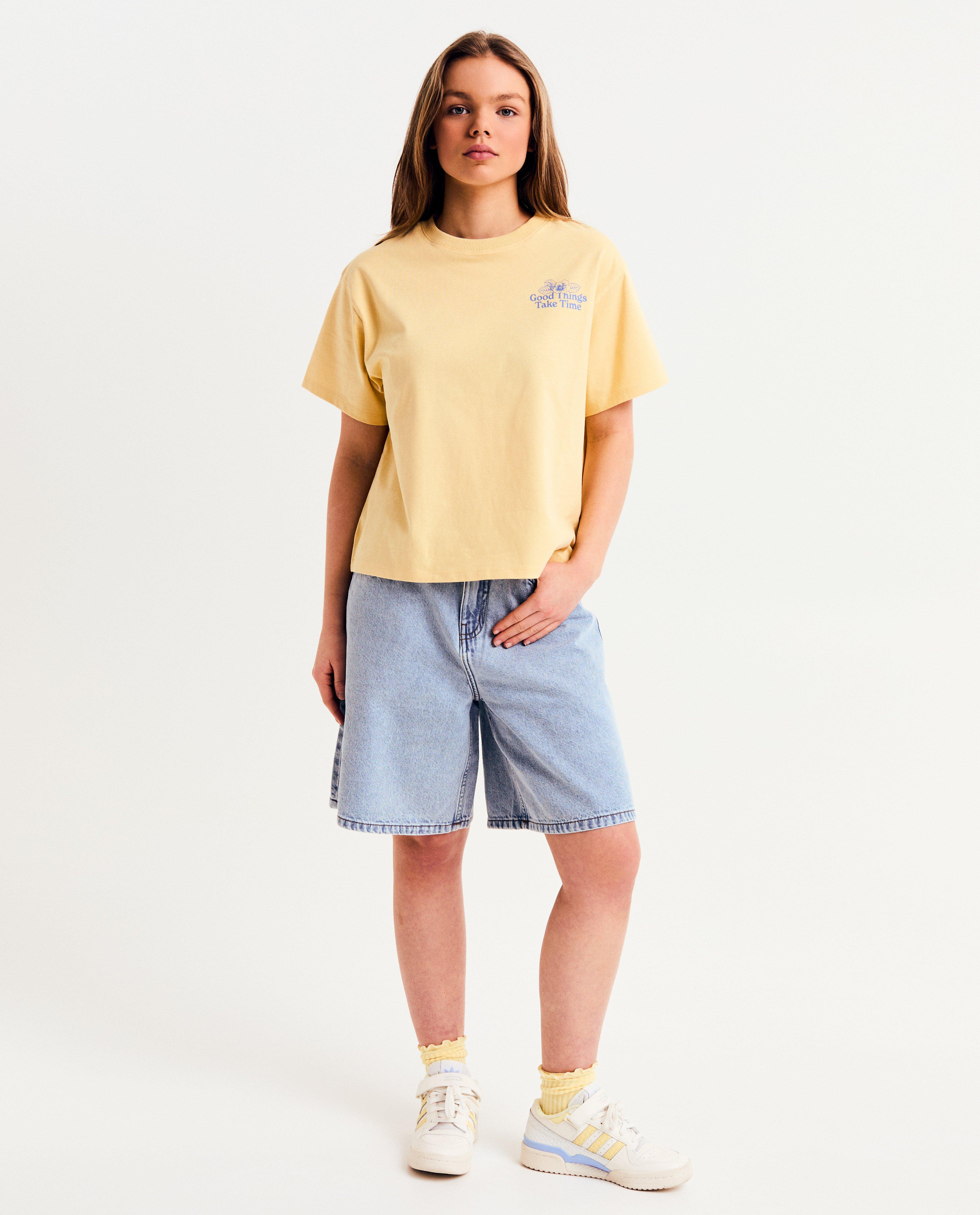 Tricou Groggy cu imprimeu galben deschis pe spate