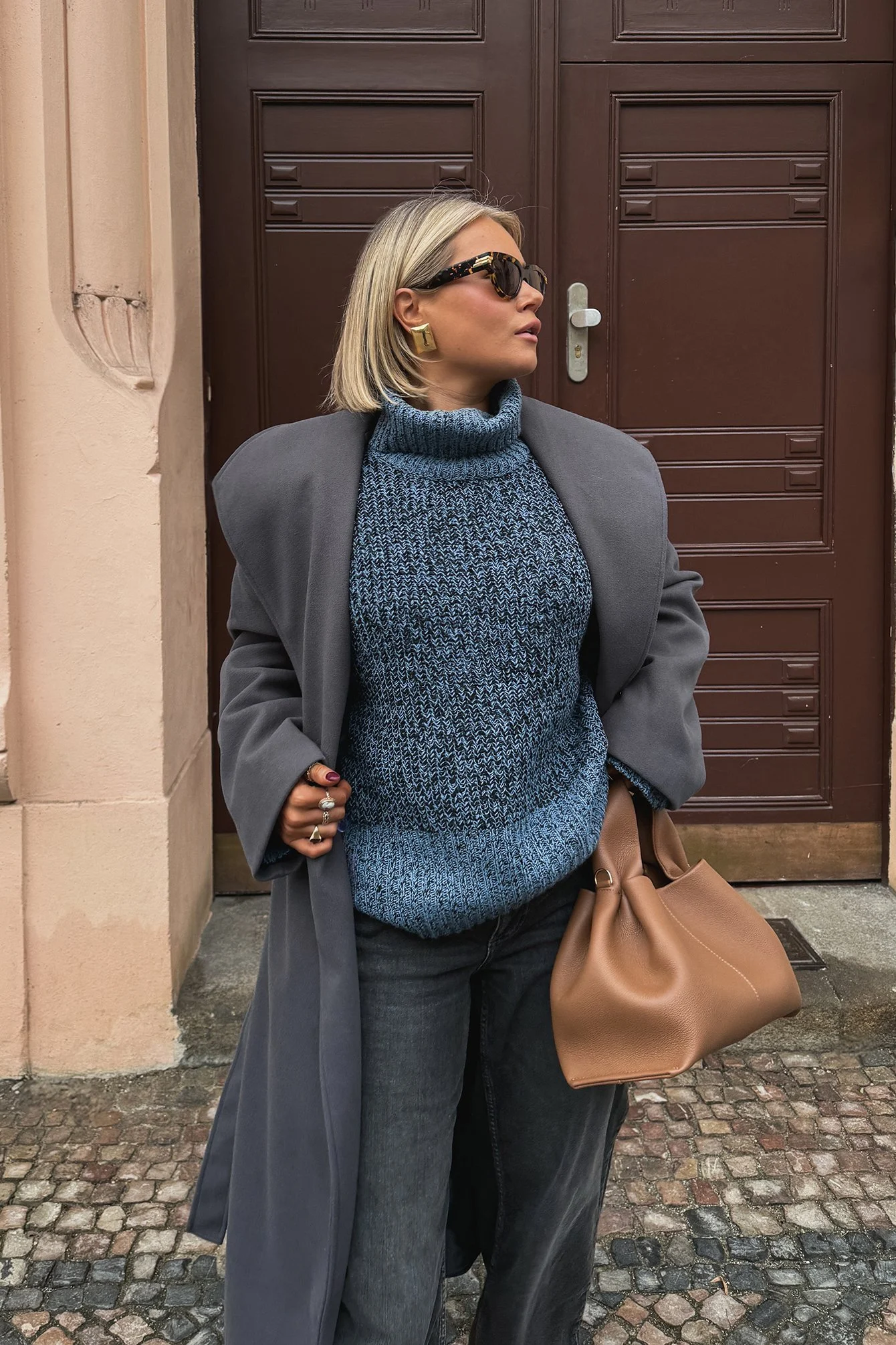 Rollkragenpullover gestrickt