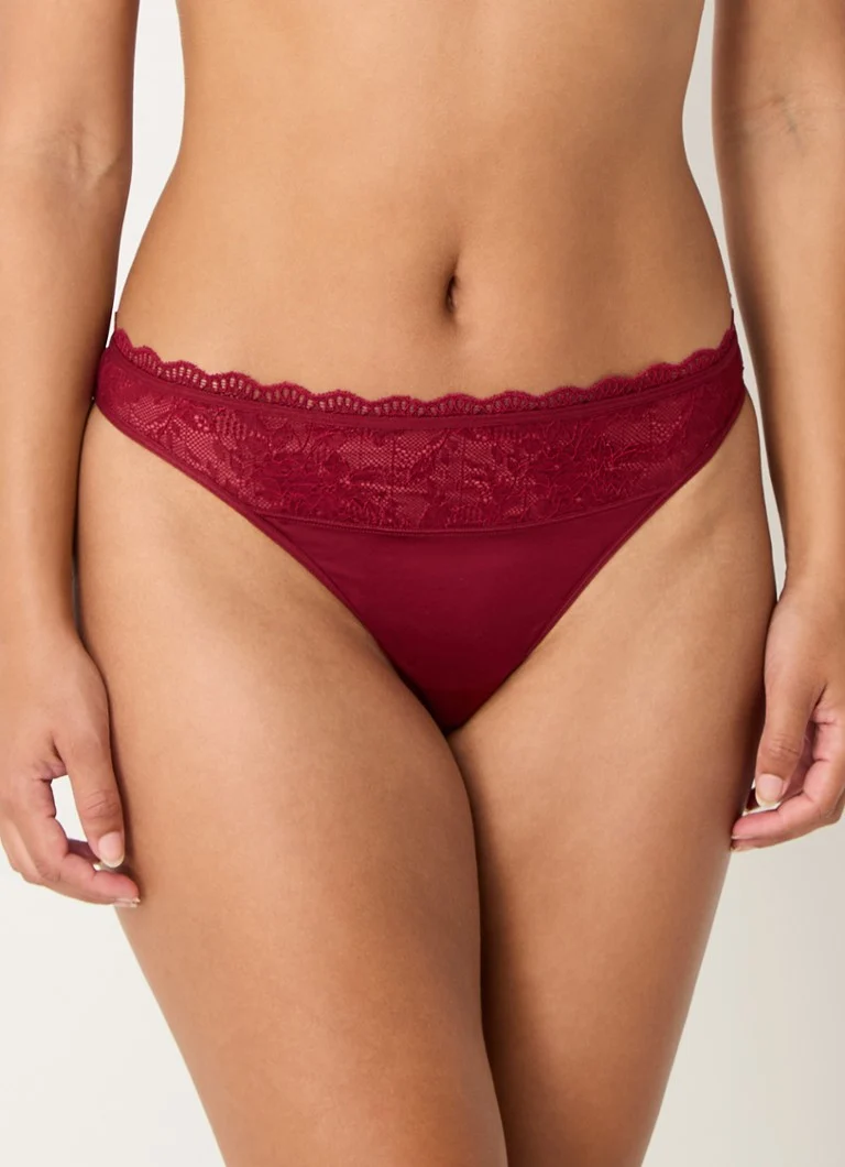 Marlies Dekkers String Carita con pizzo