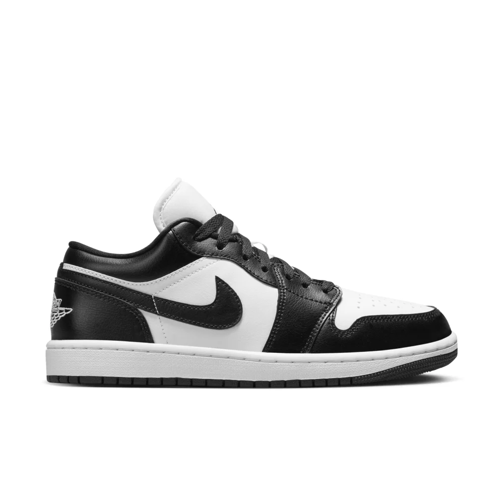 NIKE JORDAN Air 1 Low Panda DC0774-101 / weiss