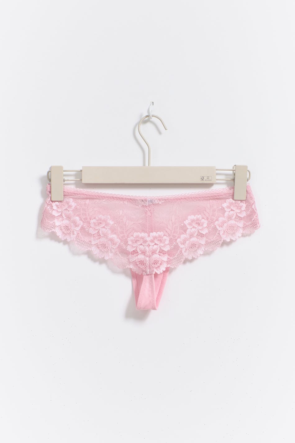 Lace string