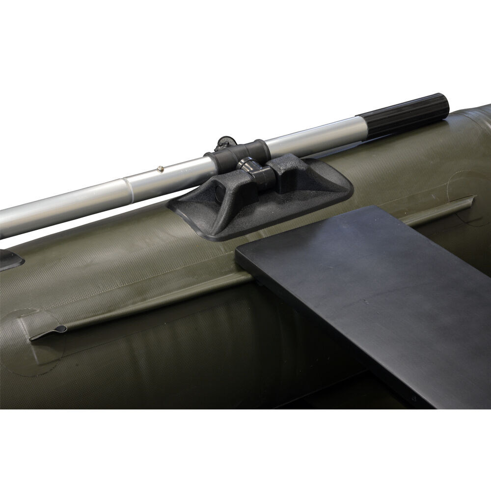 Frazer Caiman SR230 Balení + 40lb Motor
