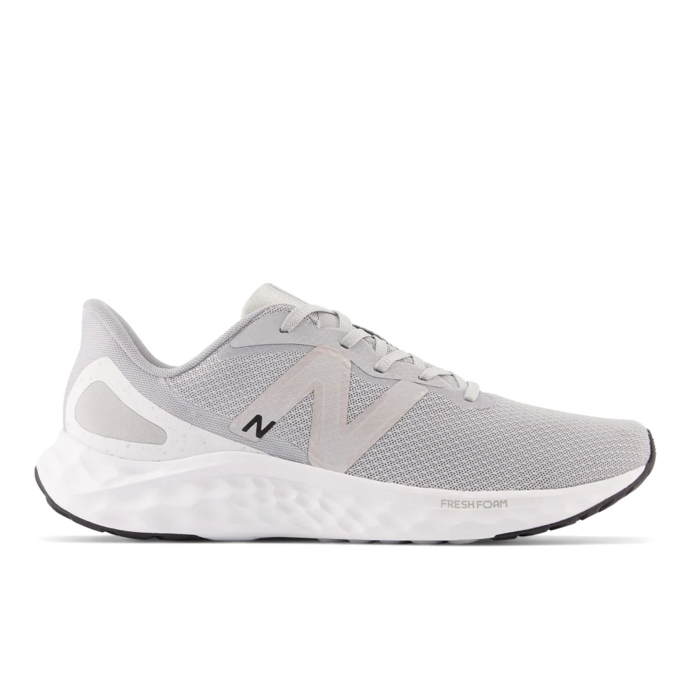 New Balance Fresh Foam Arishi v4 MARISLG4 / grau