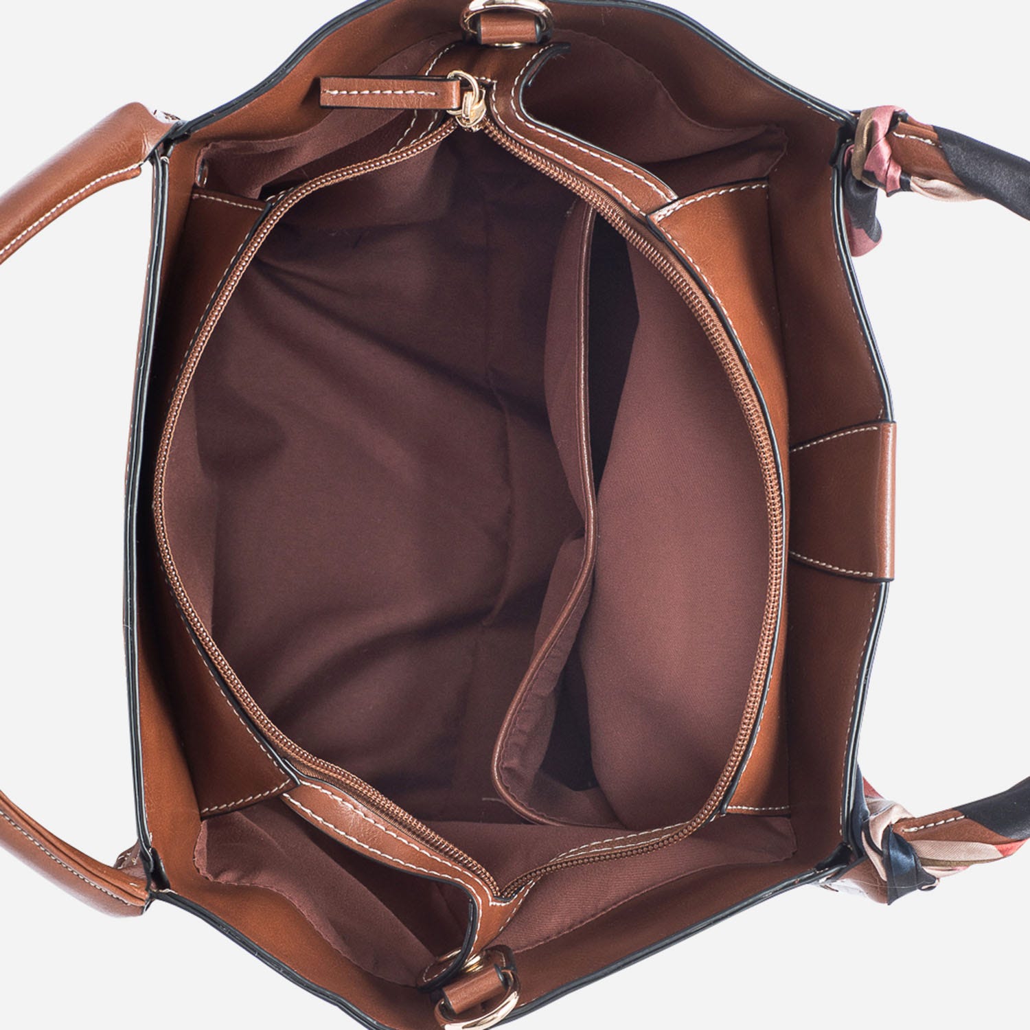 Sac à main cognac avec foulard imprimé