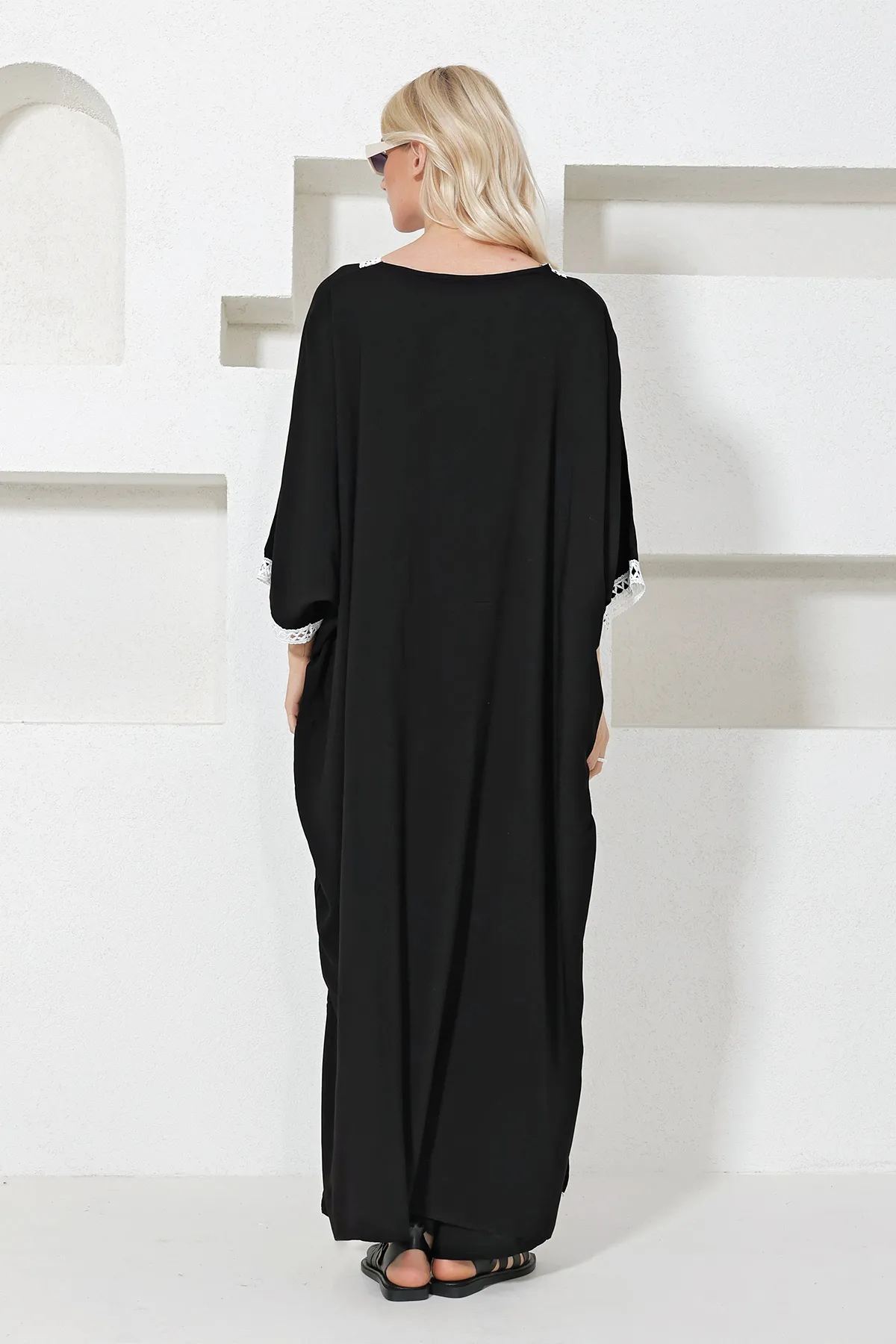Trend Alaçatı Stili  Schwarzes Damen-Set aus Tunika und Hose mit Kragen und Ärmeln, Oberteil und Unterteil, geschnürt, ALC-X11913
