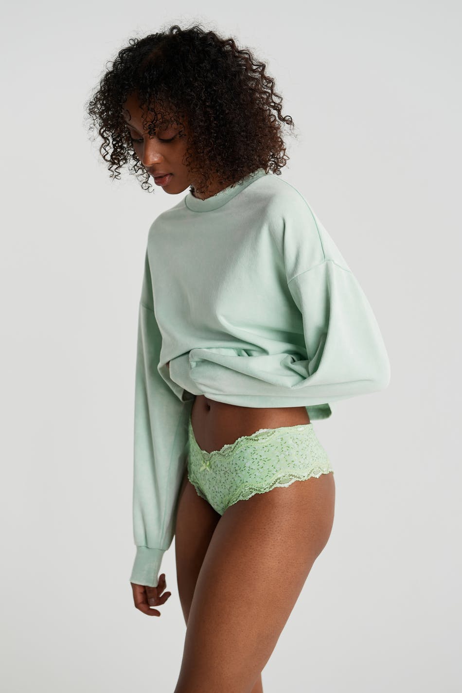 Micro lace brazilian