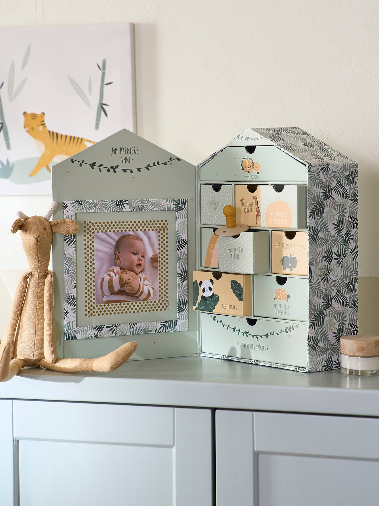 Vertbaudet Baby Erinnerungsbox PANDAFREUNDE auf Französisch - aqua