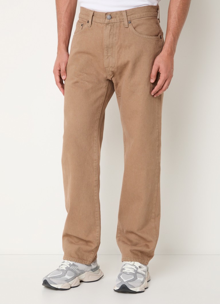 Blugi Levi's 555 cu croială dreaptă și efect spălat