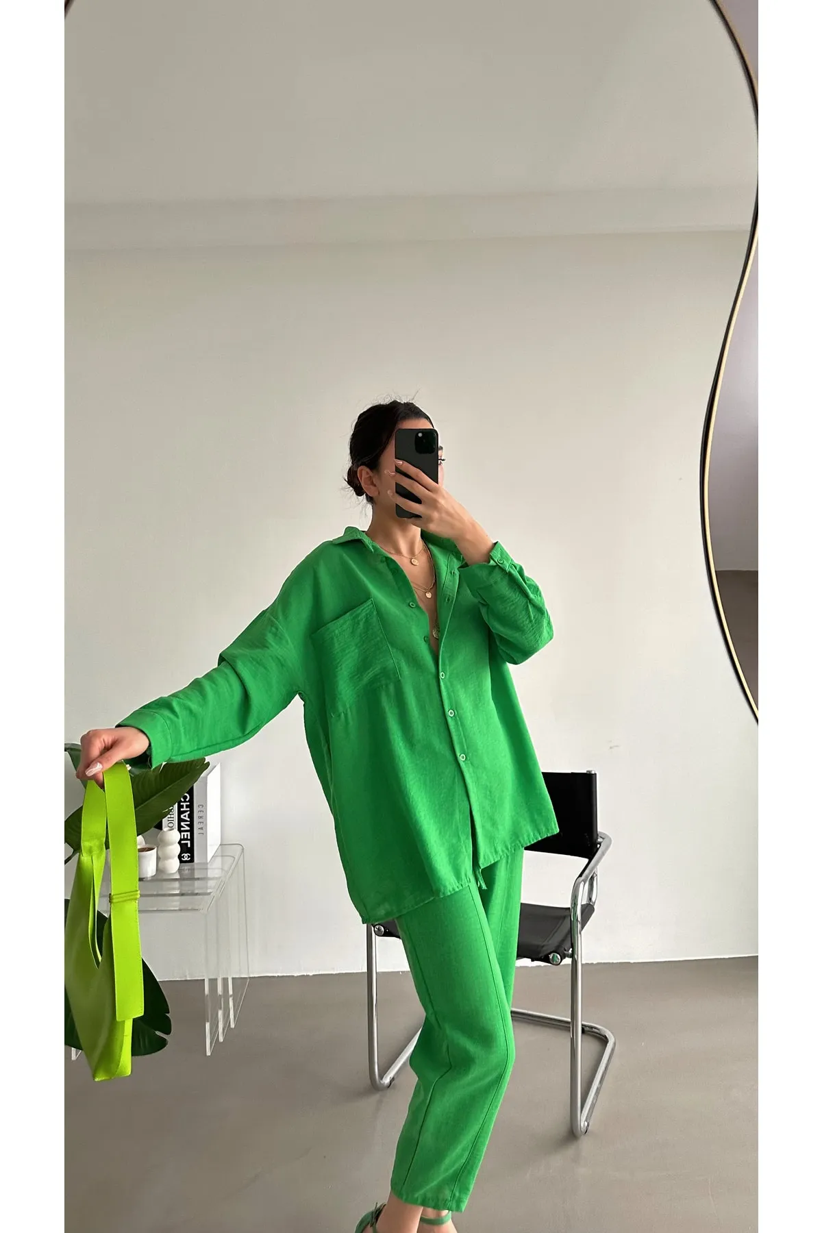 BEJNA  Grünes Oversize-Leinenhemd-Hose-Unterteil-Top-Set für Damen