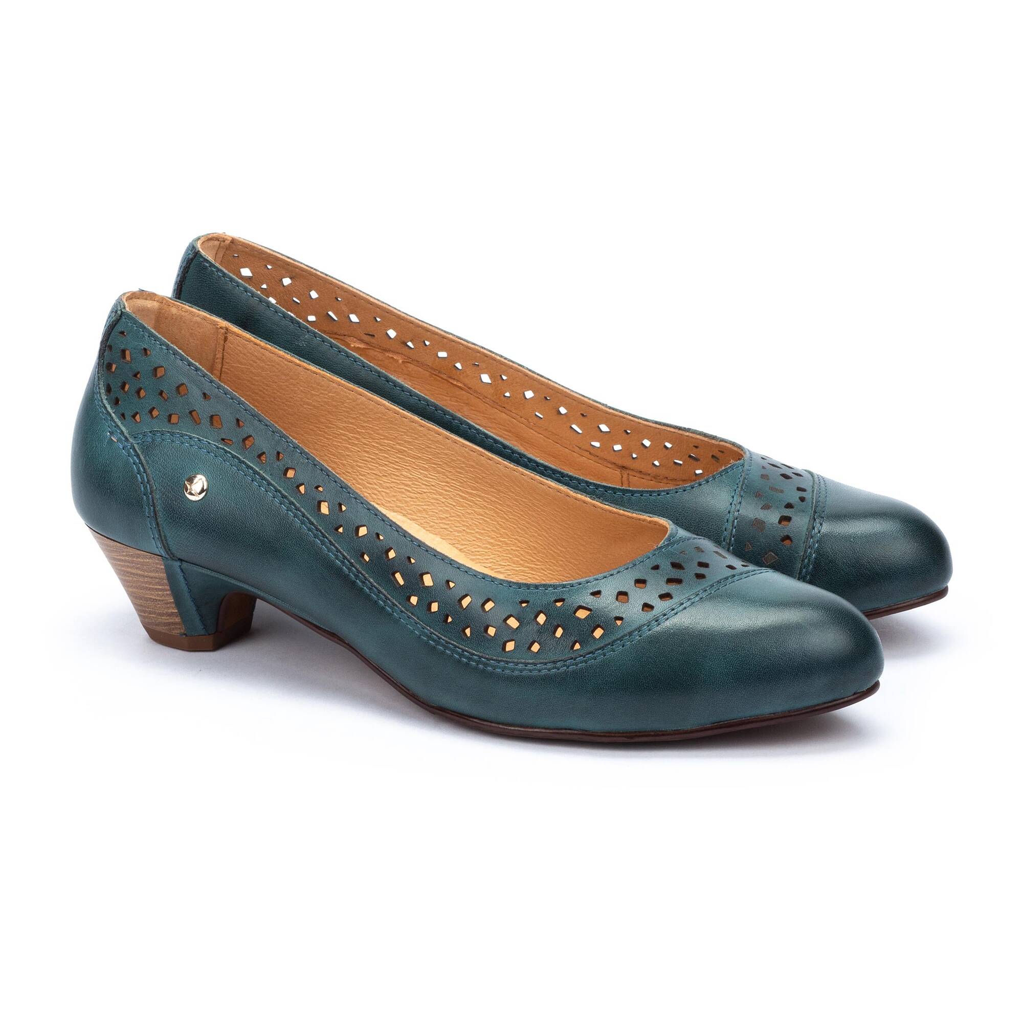 Damskie buty na niskim obcasie - RIVER