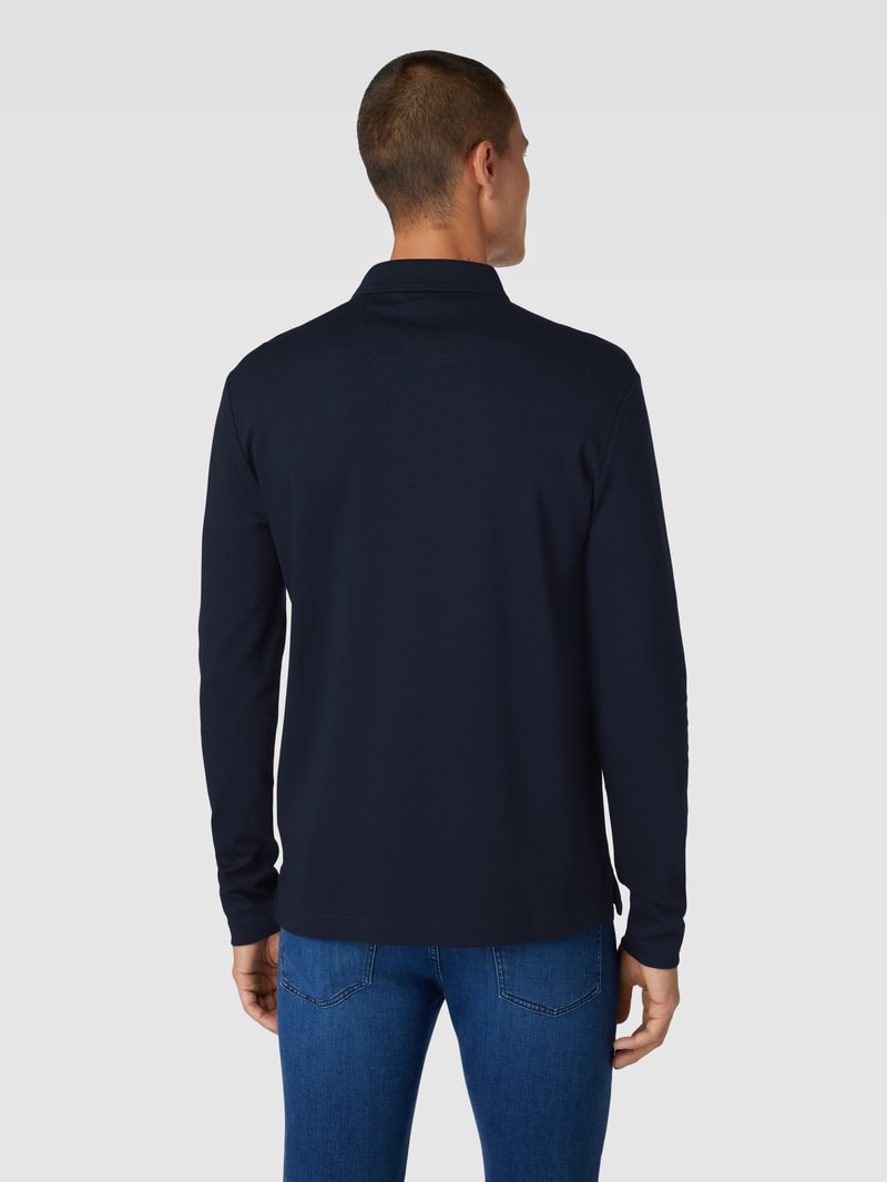 Poloshirt mit Label-Stitching Modell 'PIROL' in marineblau