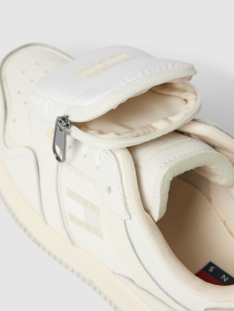 Sneaker mit Label-Details Modell 'RETRO BASKT' in beige