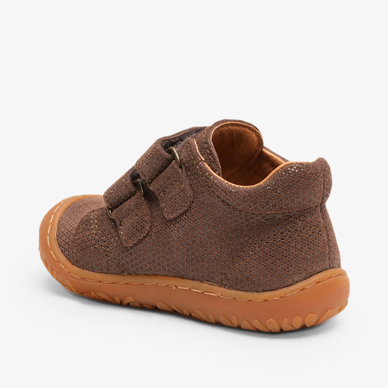 barefoot hale v brown fantasy - Braun