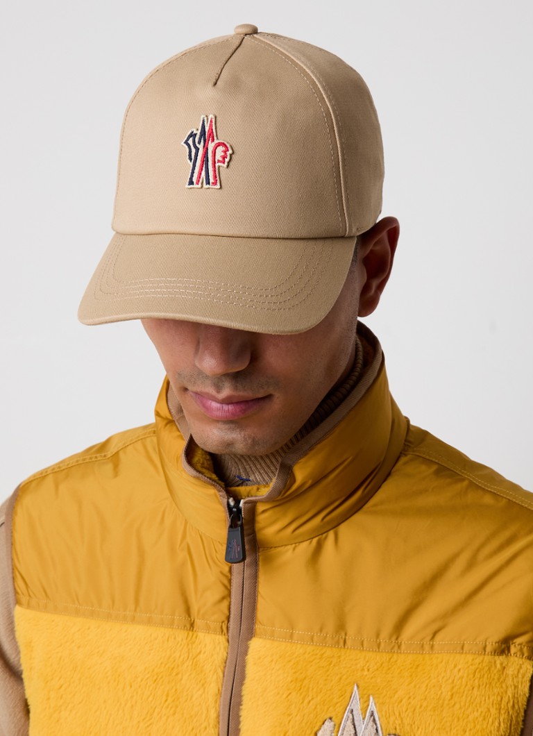 Moncler Cap with logo