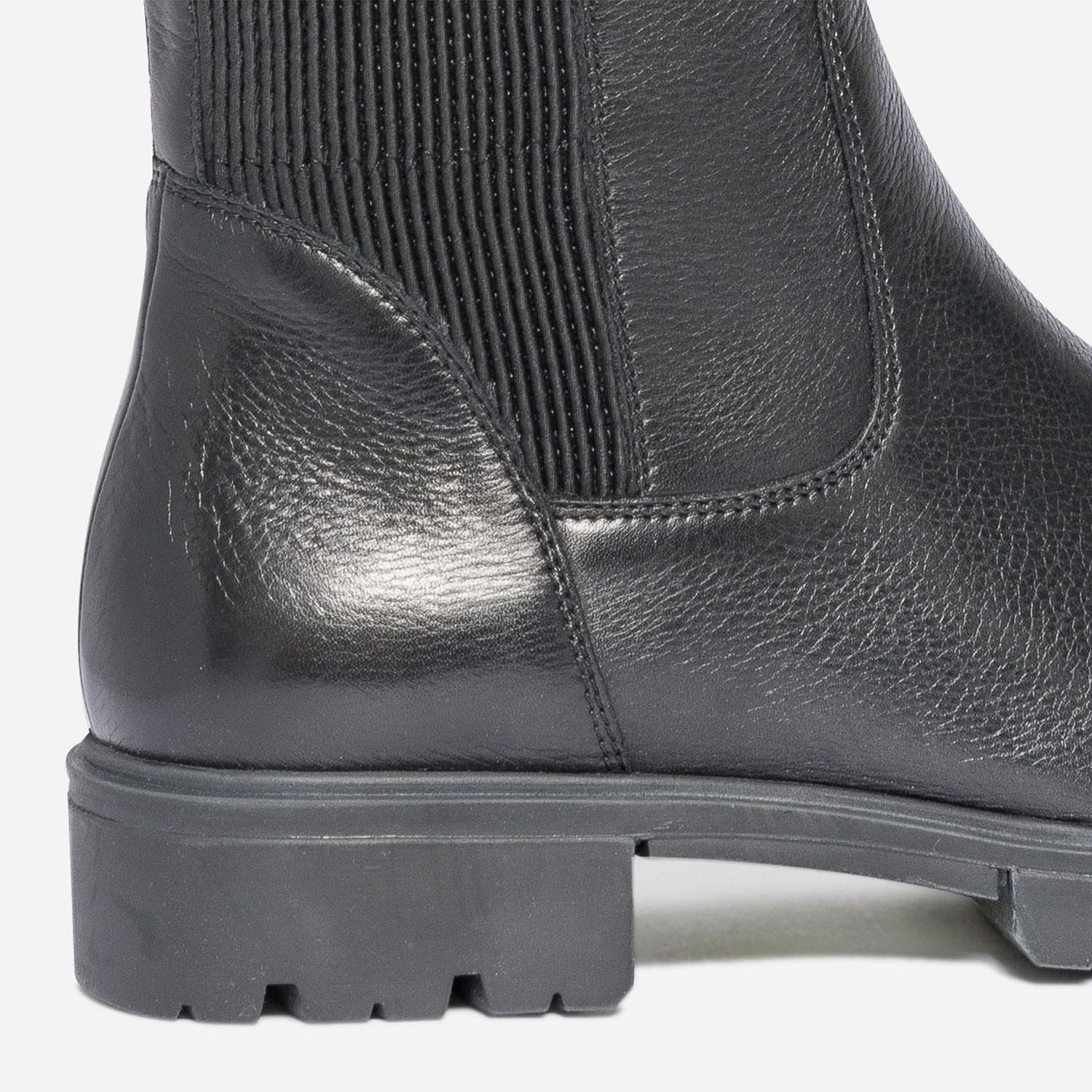 Botte CAPRICE noire en cuir
