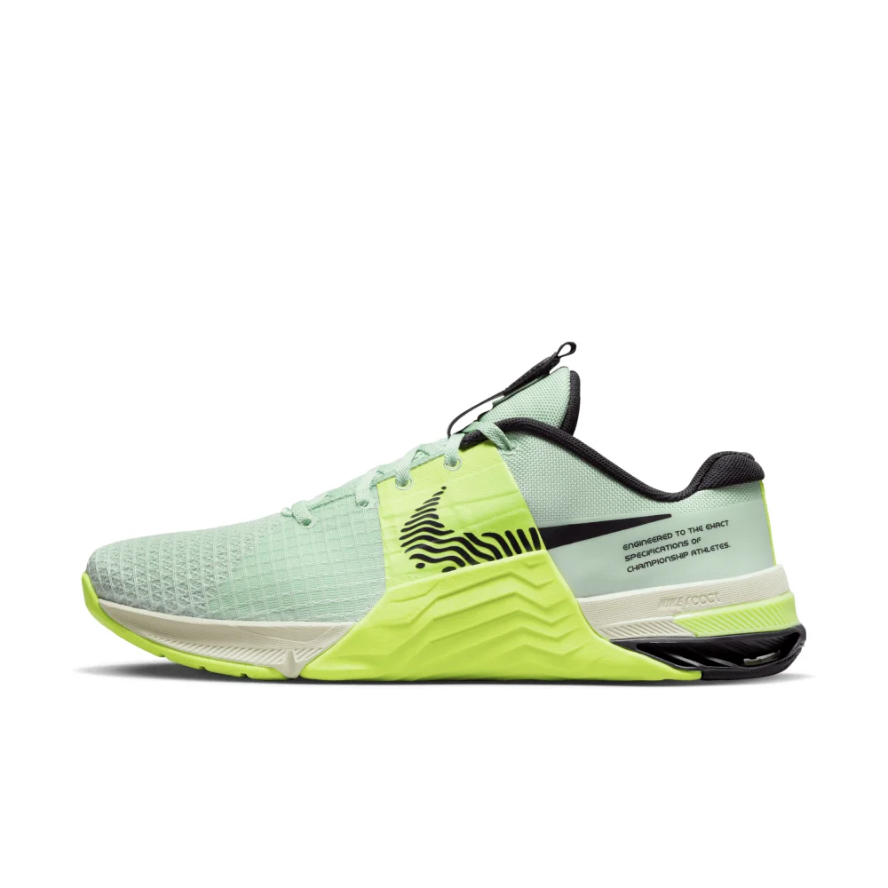 Nike Metcon 8 DO9328-300 / grün