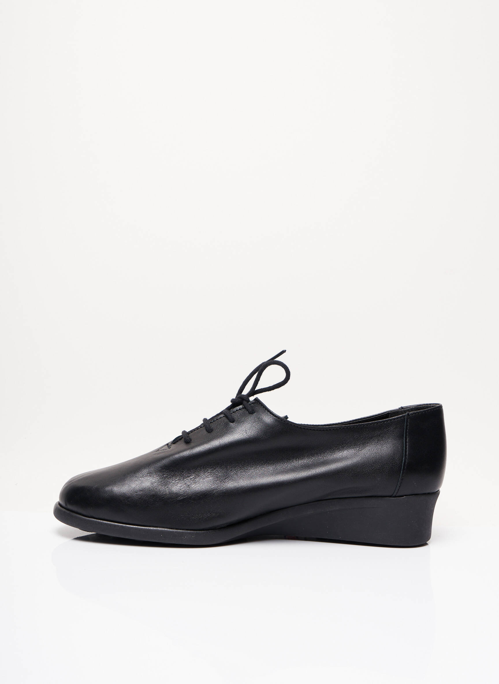 Hirica Derby Femme couleur noir