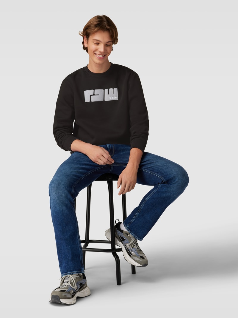 Sweatshirt mit Label-Stitching Modell 'RAW.' in schwarz