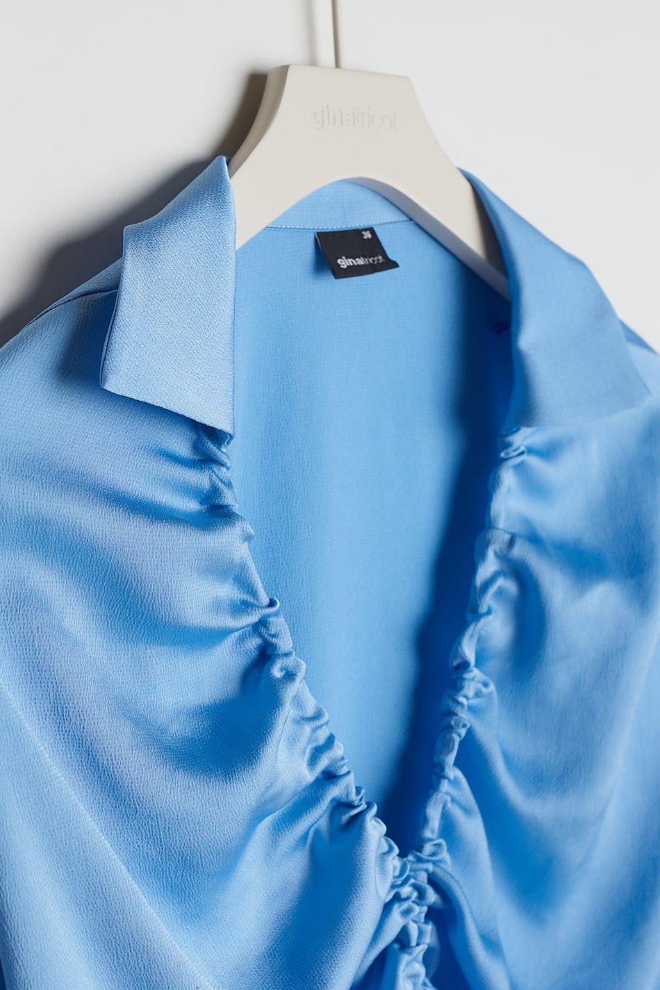 Drawstring shirt