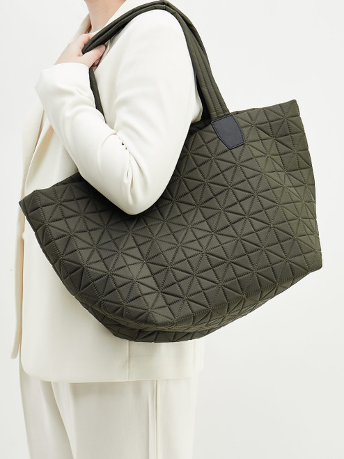 Shopper-93926290017 VeeCollective Berlin