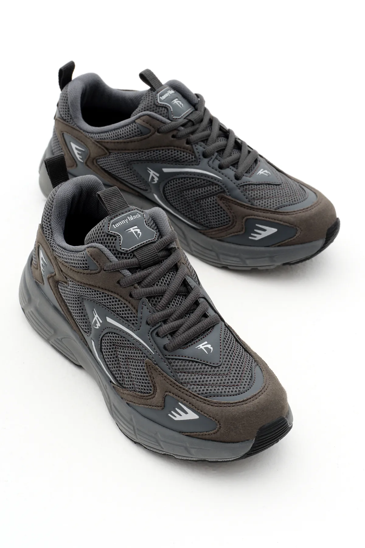 Tonny Black  Unisex-Schuhe mit geräucherter Faylon-Sohle und bequemer Form