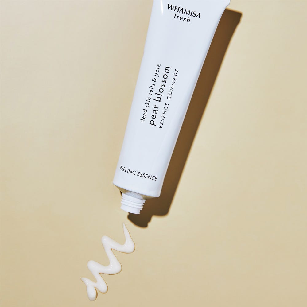 Whamisa Pear Blossom Peeling Essence 73 g