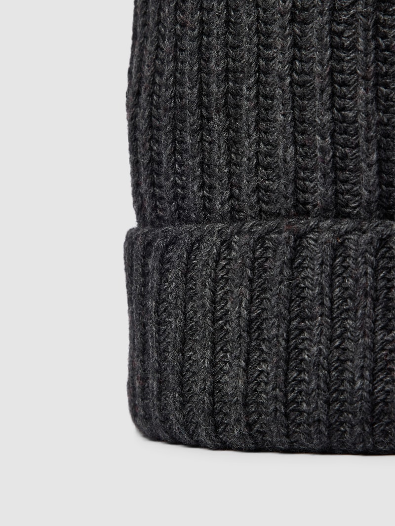 Beanie in Ripp-Optik Modell 'Carlo' in anthrazit