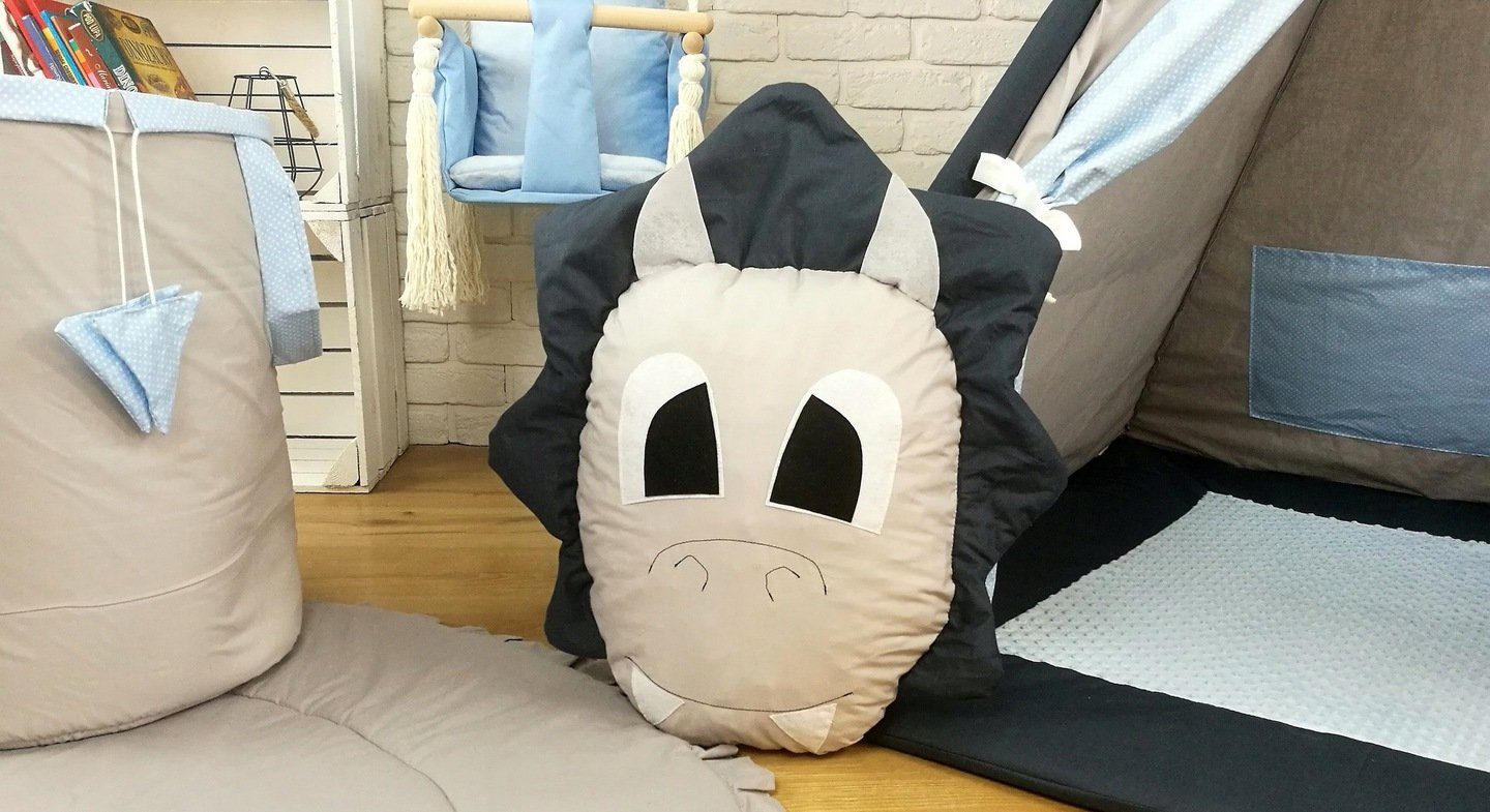 Pamek Tipi-Zelt DINO - Tipi SET mit 4 Kuscheltiere, DINOSAURIEN ZELT, Personen: 2 (7 tlg), Sehr schönes Design.