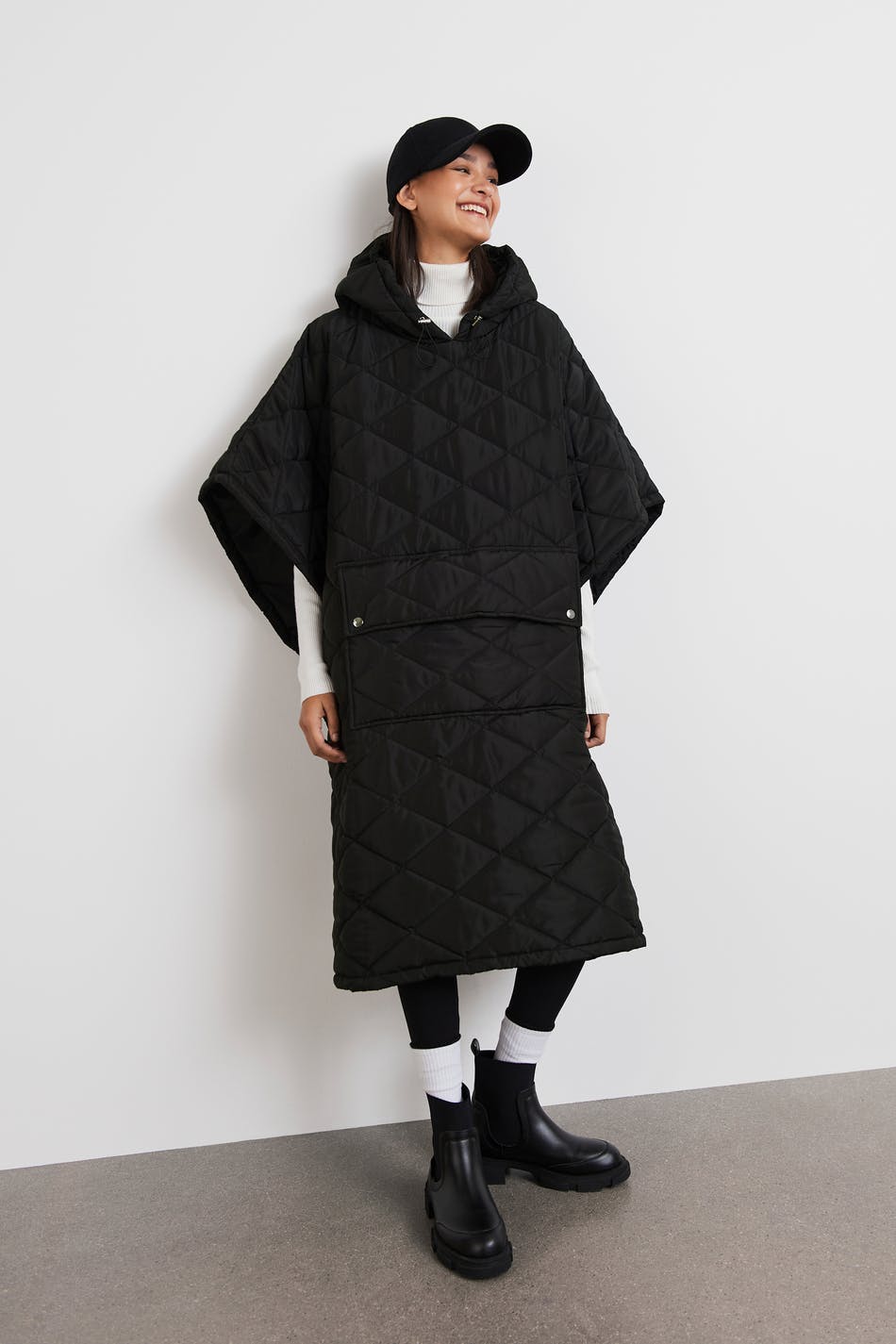 Bea quilted cape