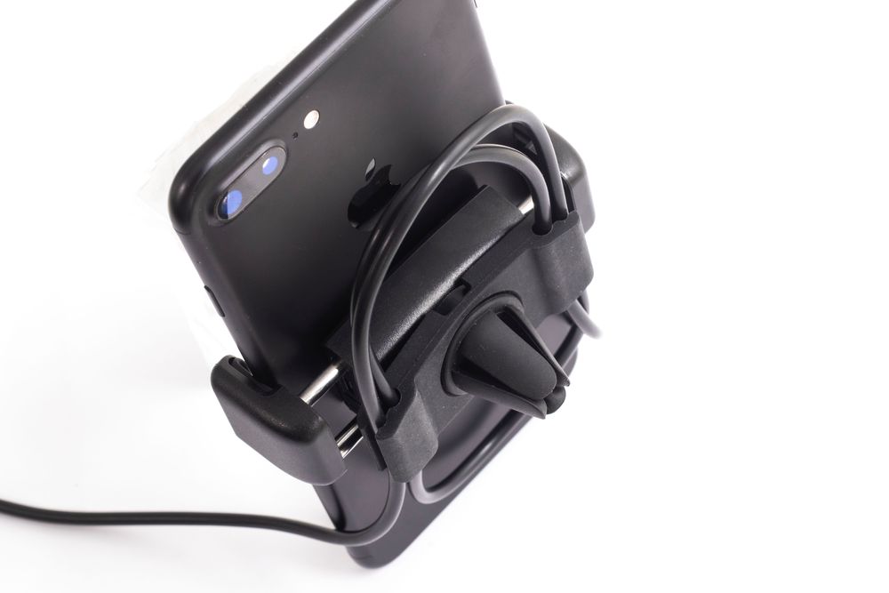 Norauto Smartphonehalterung mit integriertem Kabelhalter - ATU
