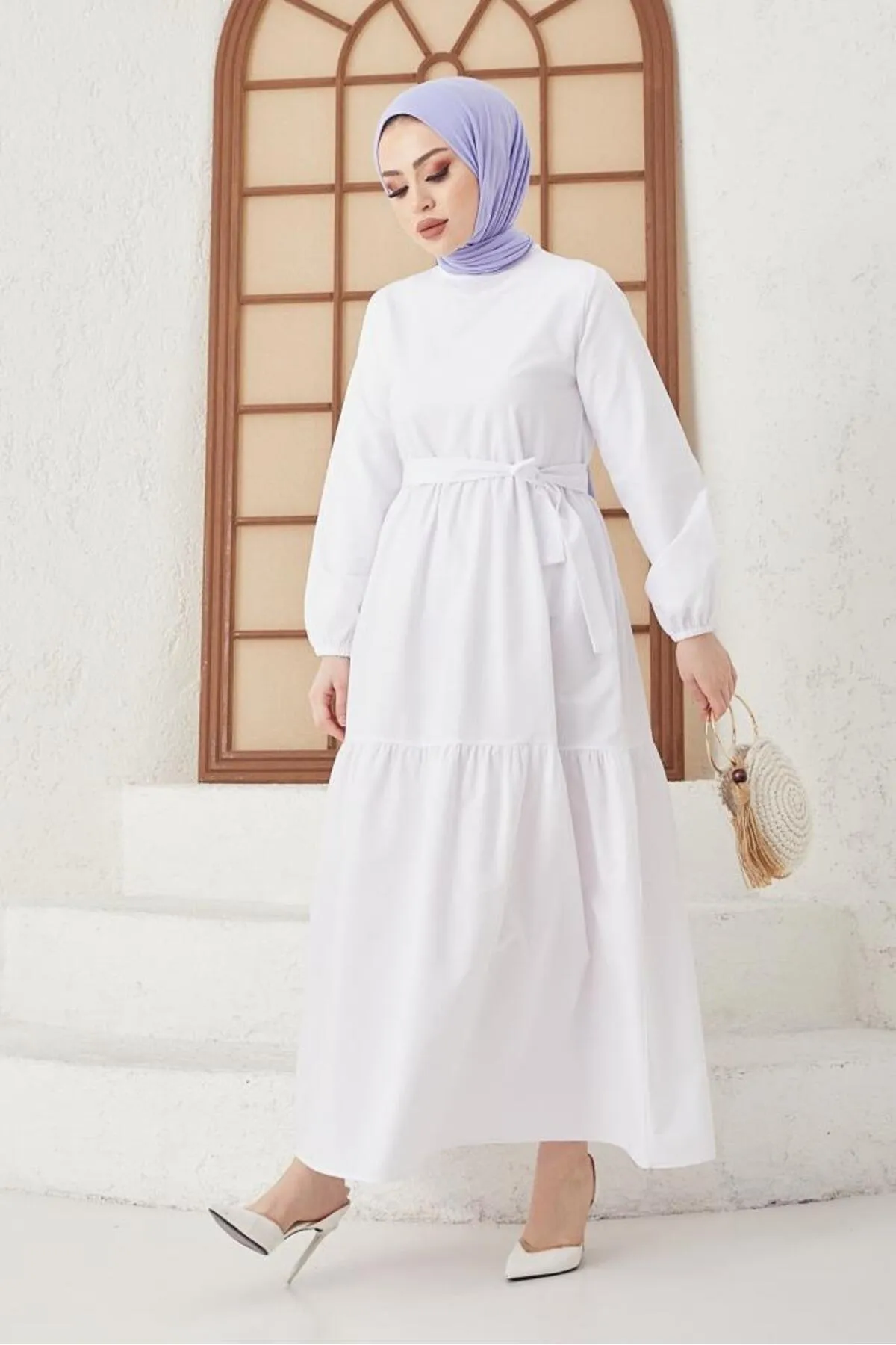 benguen  411 Hijab-Kleid mit Nullkragen und Taillengürtel Weiß