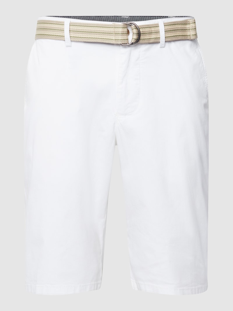 Bermudas mit Stoffgürtel in weiß