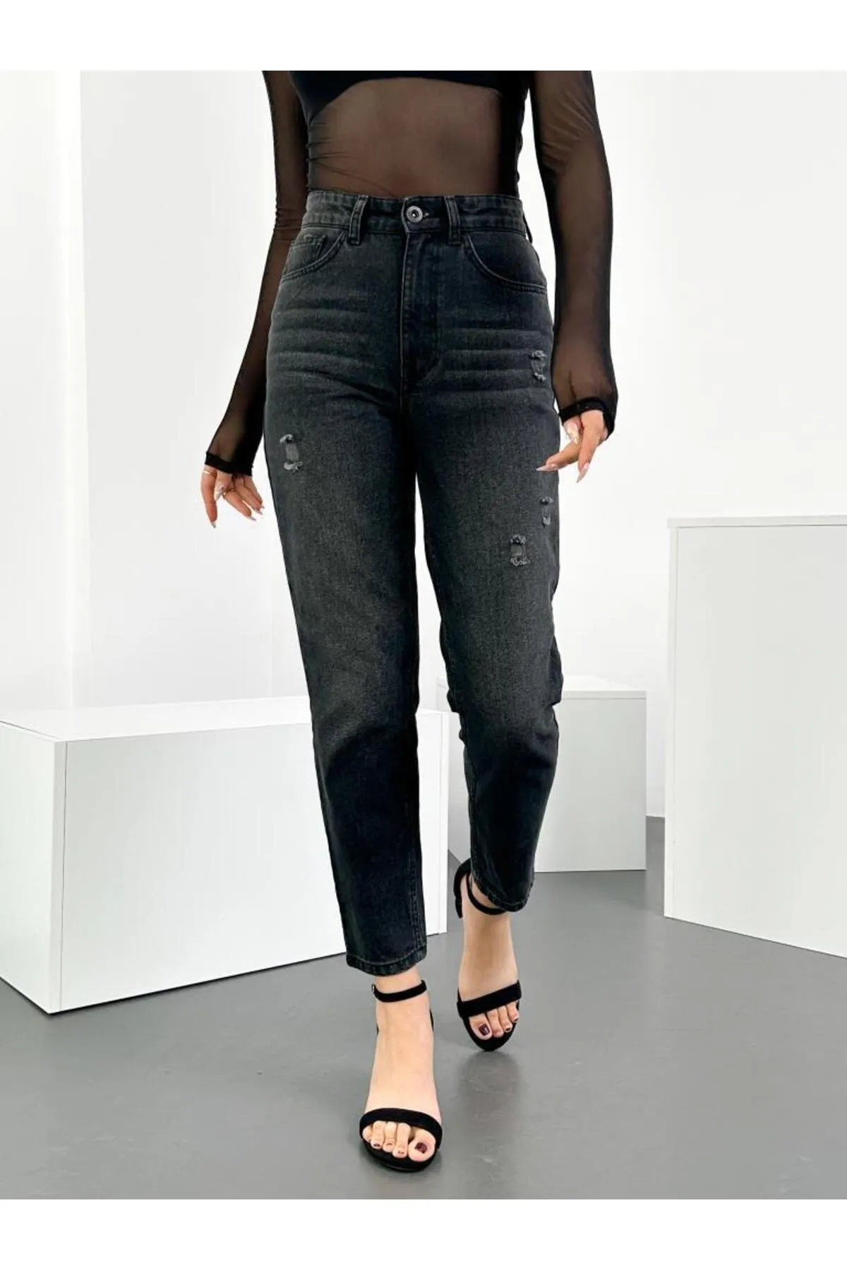 HLT JEANS  Schwarze, ausgefranste Damen-Mom-Jeans mit hoher Taille, lycrafreie Denim-Hose aus 100 % Baumwolle, Anna-Modell
