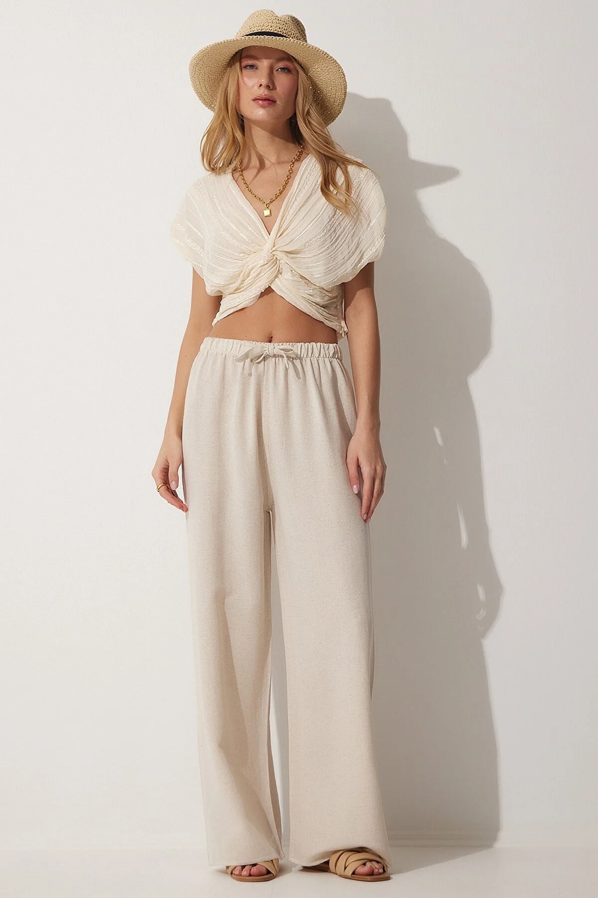 Happiness İstanbul  Lockere Leinenhose