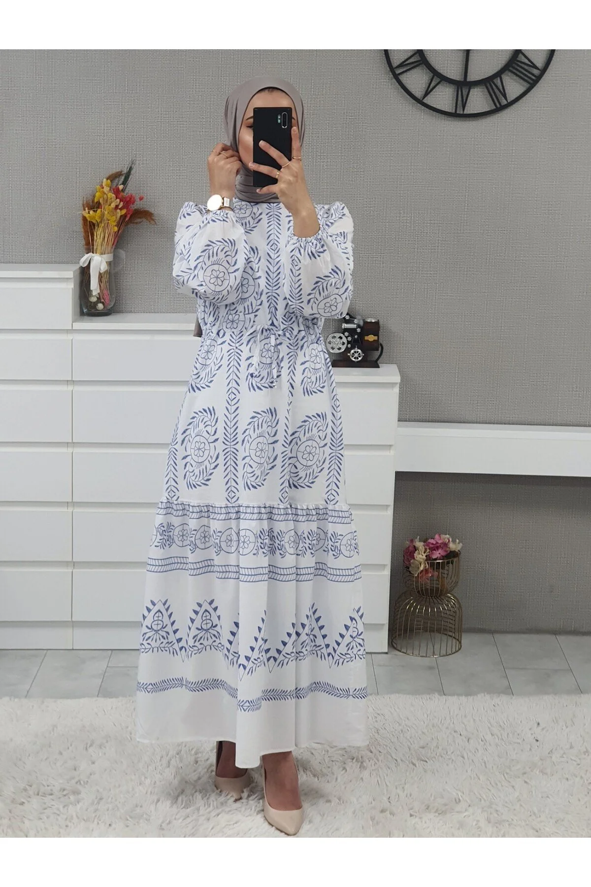 Modamorfo  Langes Kleid mit Tunnelspitze