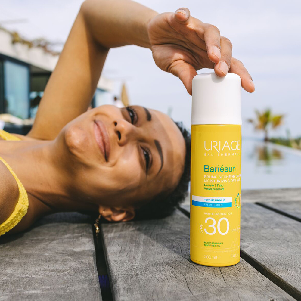 Uriage Brume Sèche Hydratante SPF30 Protections solaires