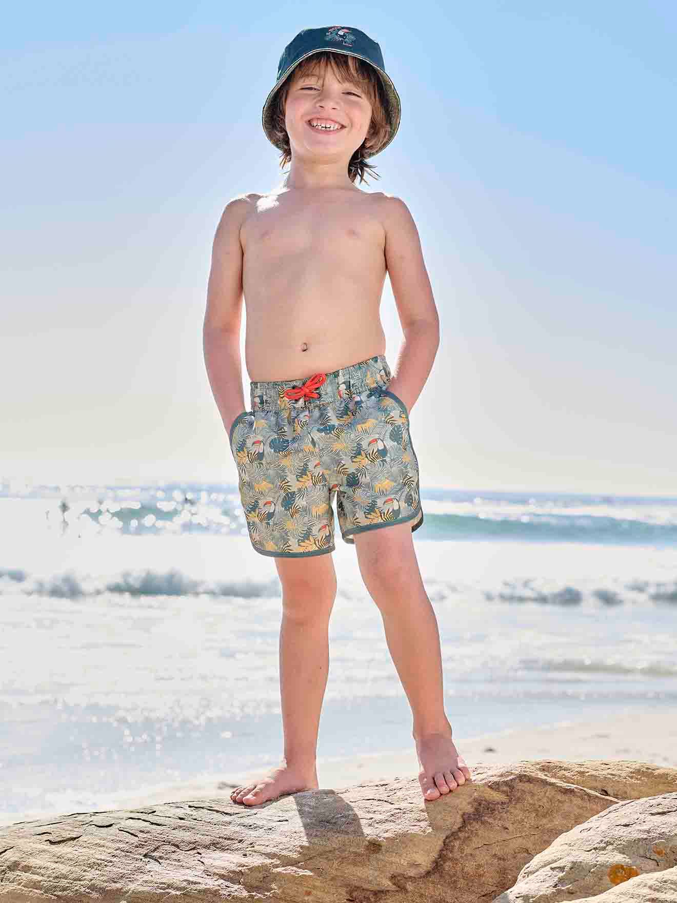 Vertbaudet Bedruckte Jungen Badeshorts Oeko-Tex - grün bedruckt