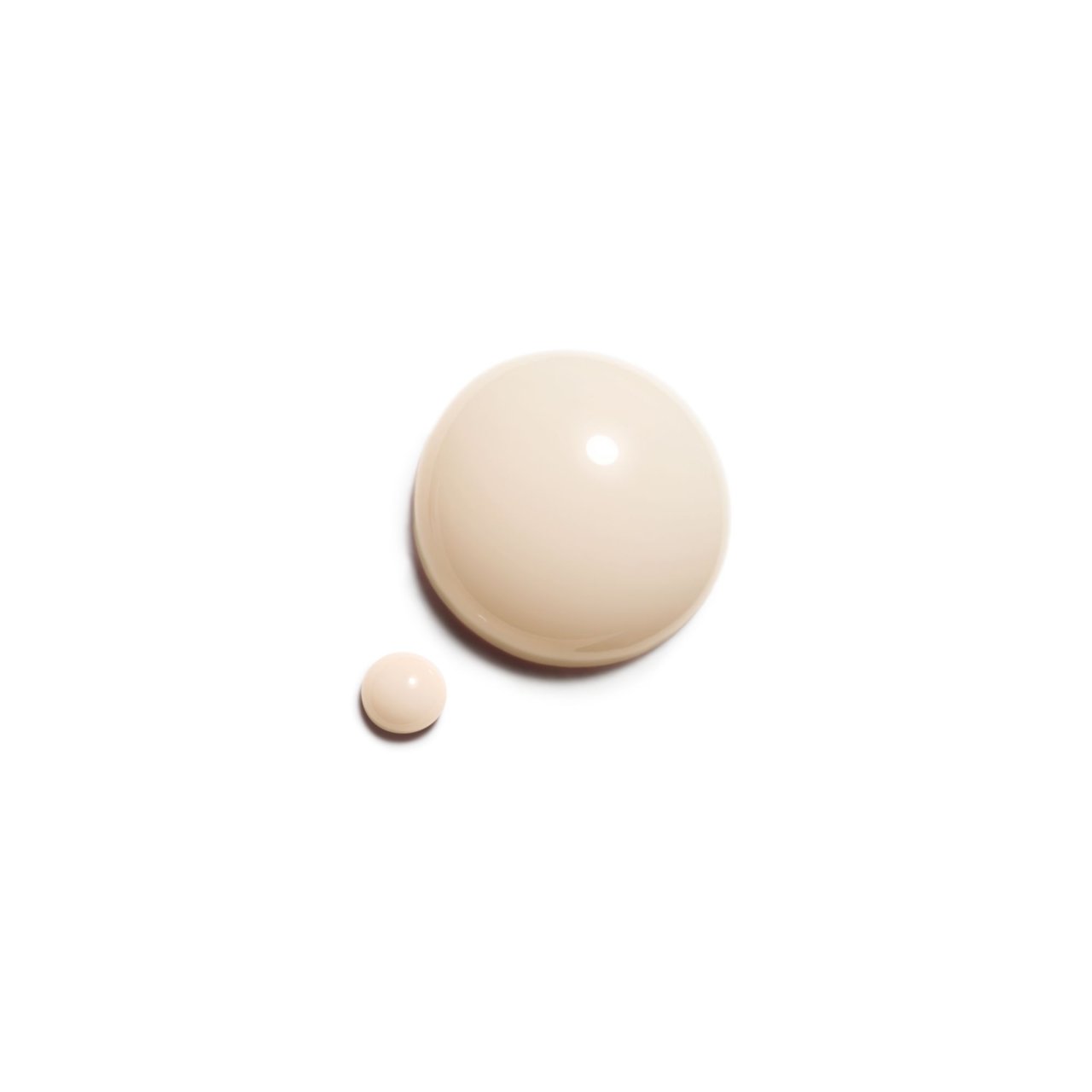 CHANEL LE VERNIS NAGELLACK – FARBE UND GLANZ MIT LANGEM HALT