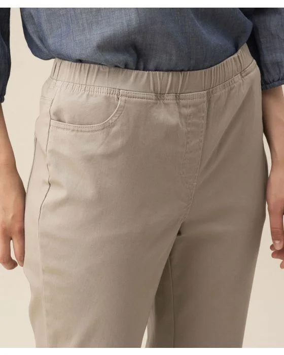 Pantacourt gabardine extensible