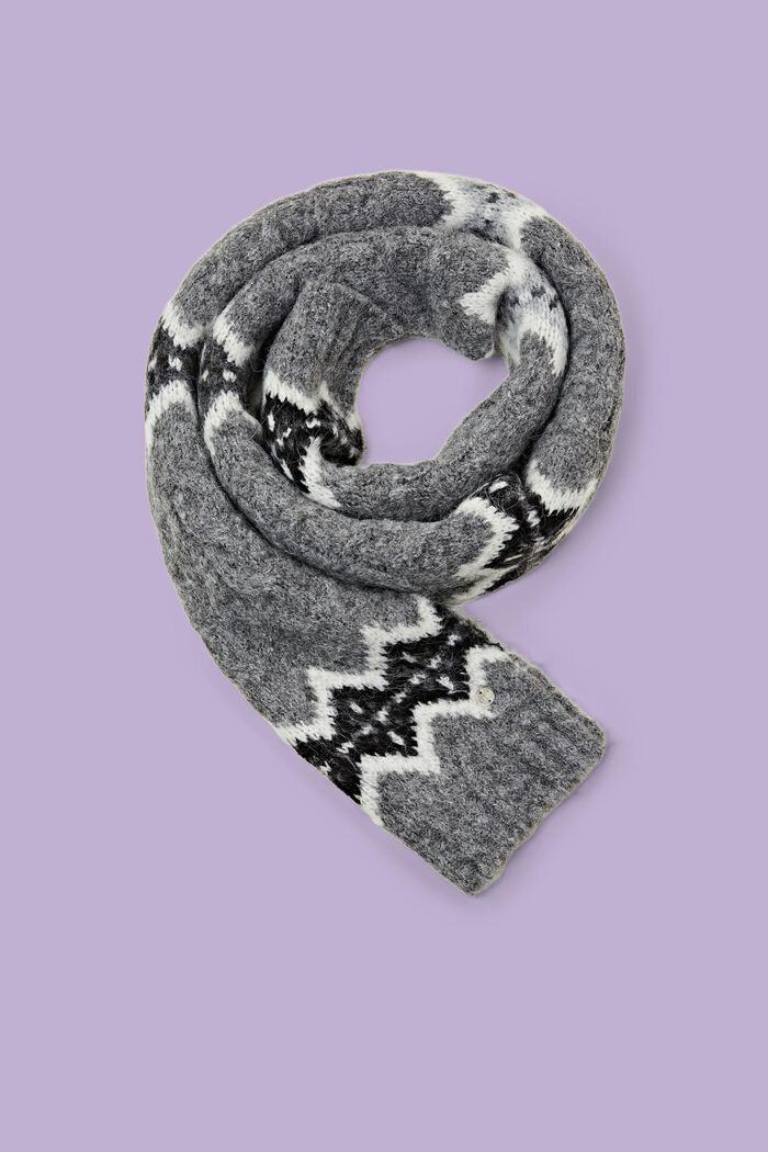 Strickschal in Norweger-Optik