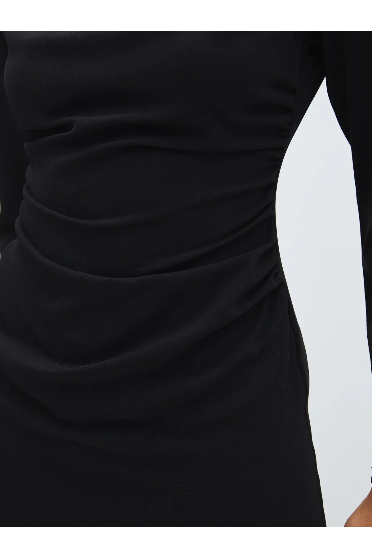 LC Waikiki  Gerades, langärmliges Damenkleid mit Rundhalsausschnitt